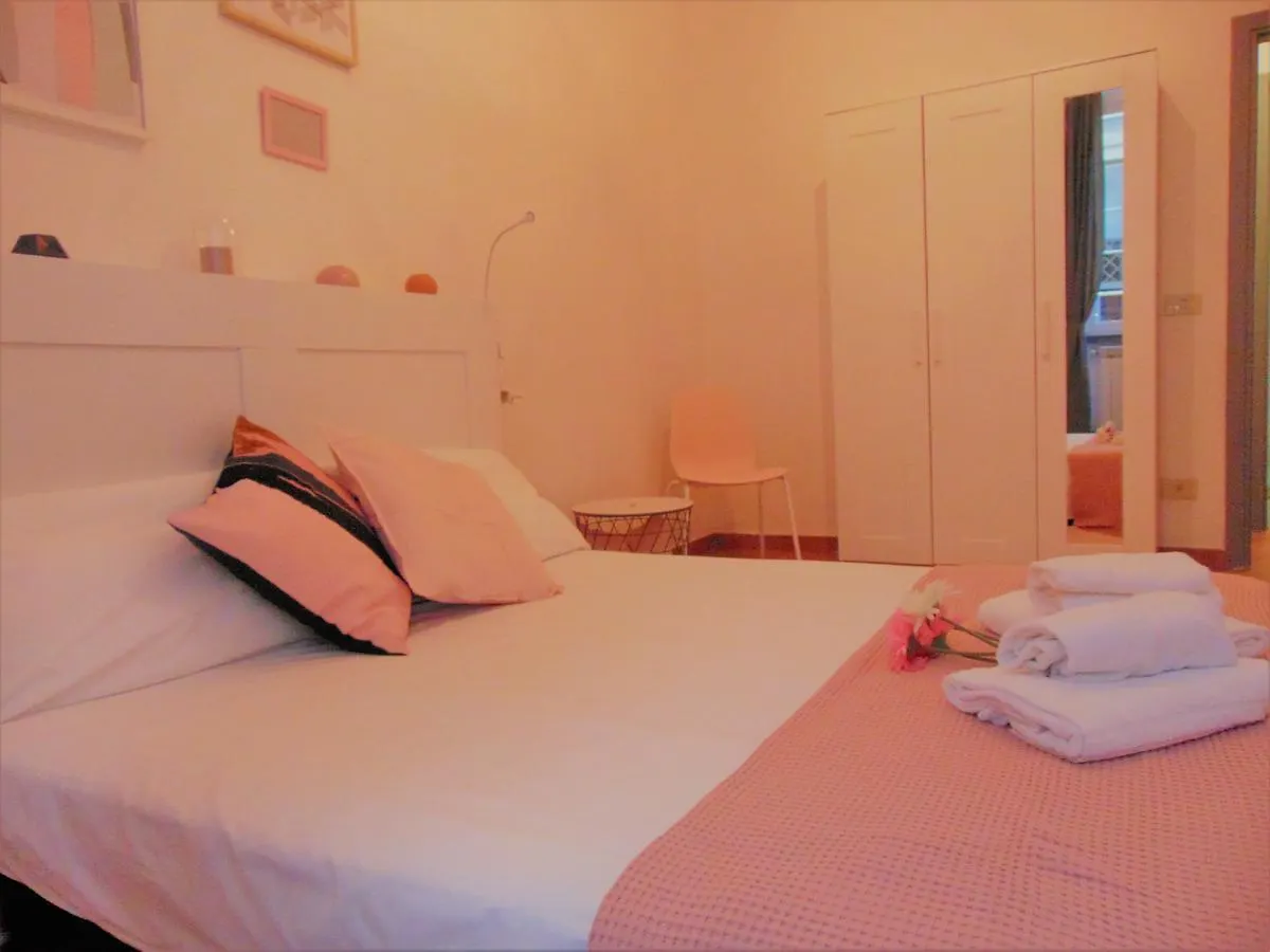 Gessi Charming Apartments Florence 0*,  Italy